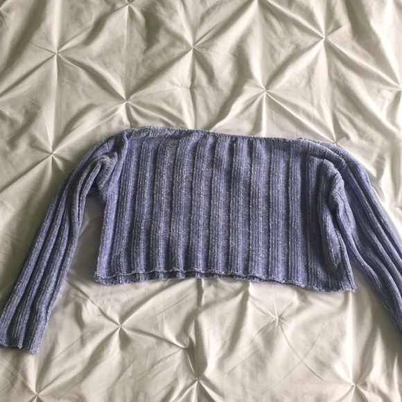 Blue cropped knit top! - Picture 4 of 4